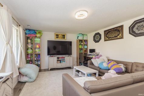 7735 Newlin Drive Fort Wayne IN 46816