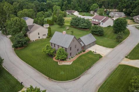21816 Locust Bend Court South Bend IN 46628