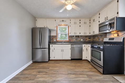 8640 Old Blairsville Road Wadesville IN 47638