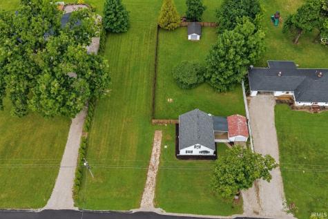 8640 Old Blairsville Road Wadesville IN 47638