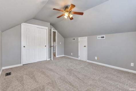 8640 Old Blairsville Road Wadesville IN 47638
