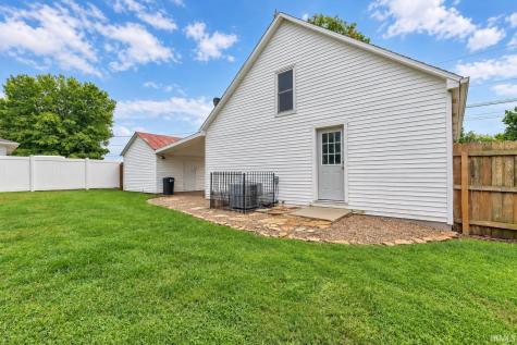 8640 Old Blairsville Road Wadesville IN 47638