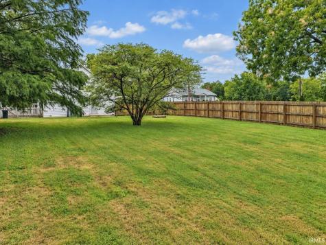 8640 Old Blairsville Road Wadesville IN 47638