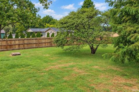 8640 Old Blairsville Road Wadesville IN 47638