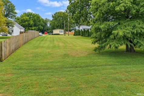 8640 Old Blairsville Road Wadesville IN 47638