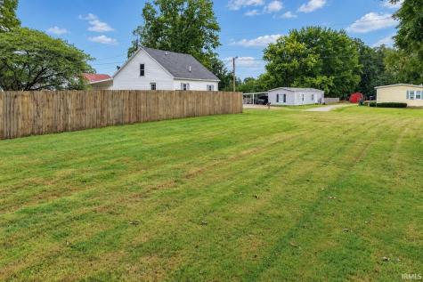 8640 Old Blairsville Road Wadesville IN 47638
