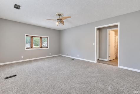 8640 Old Blairsville Road Wadesville IN 47638