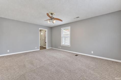 8640 Old Blairsville Road Wadesville IN 47638