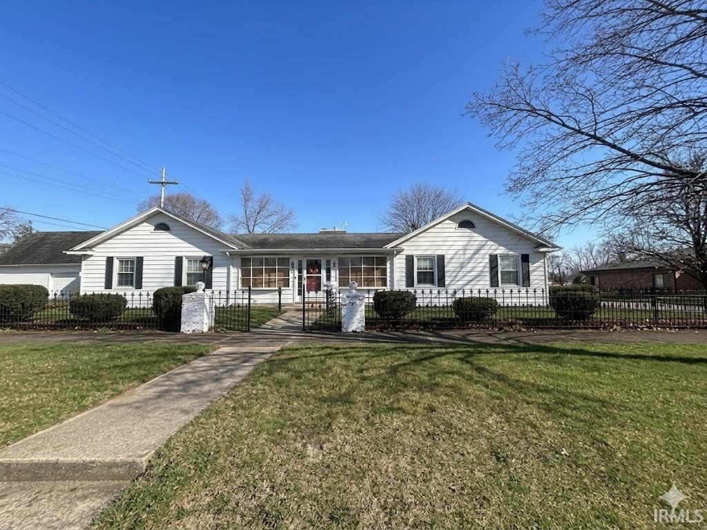 76 W John Street Knox IN 46534