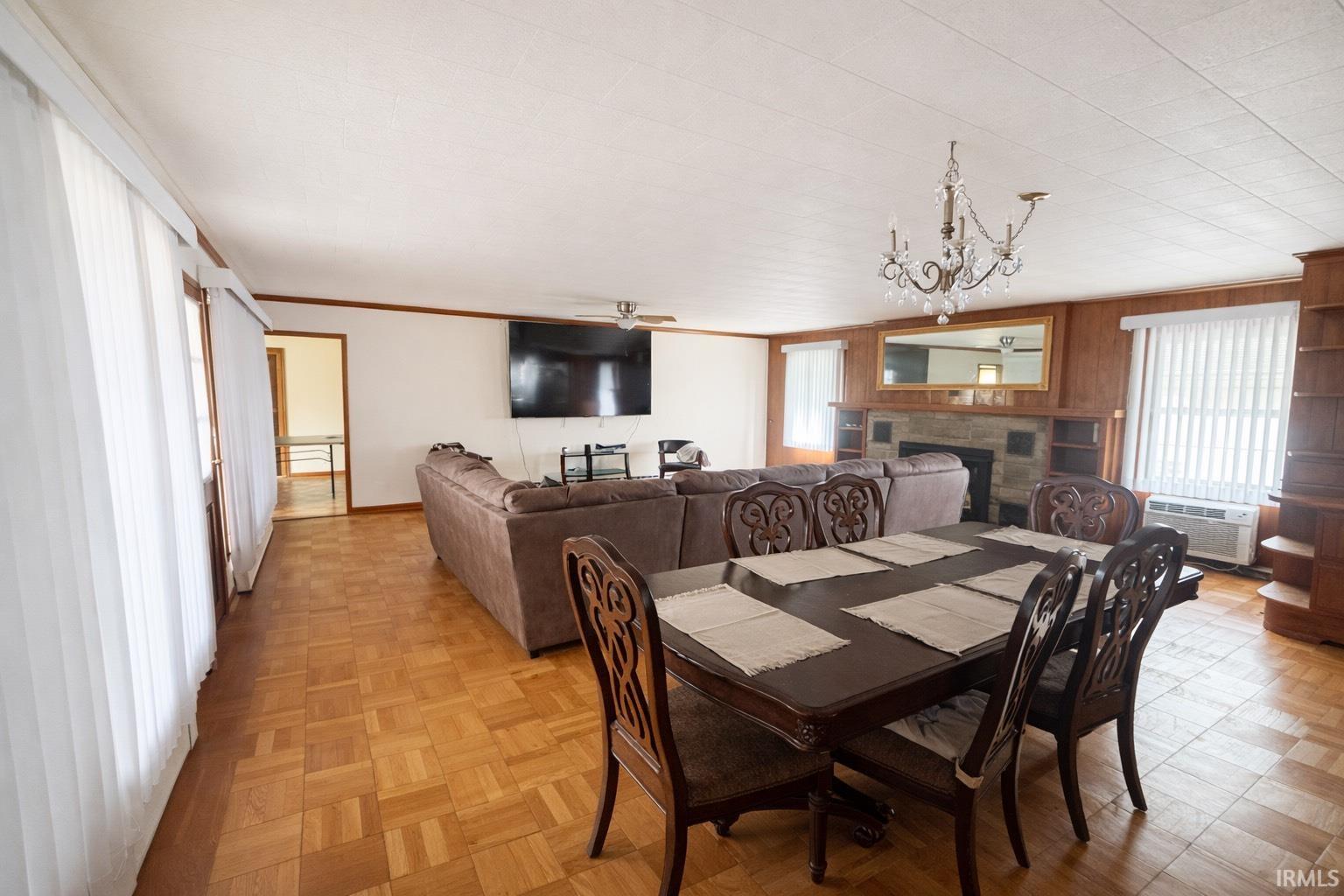 76 W John Street Knox IN 46534