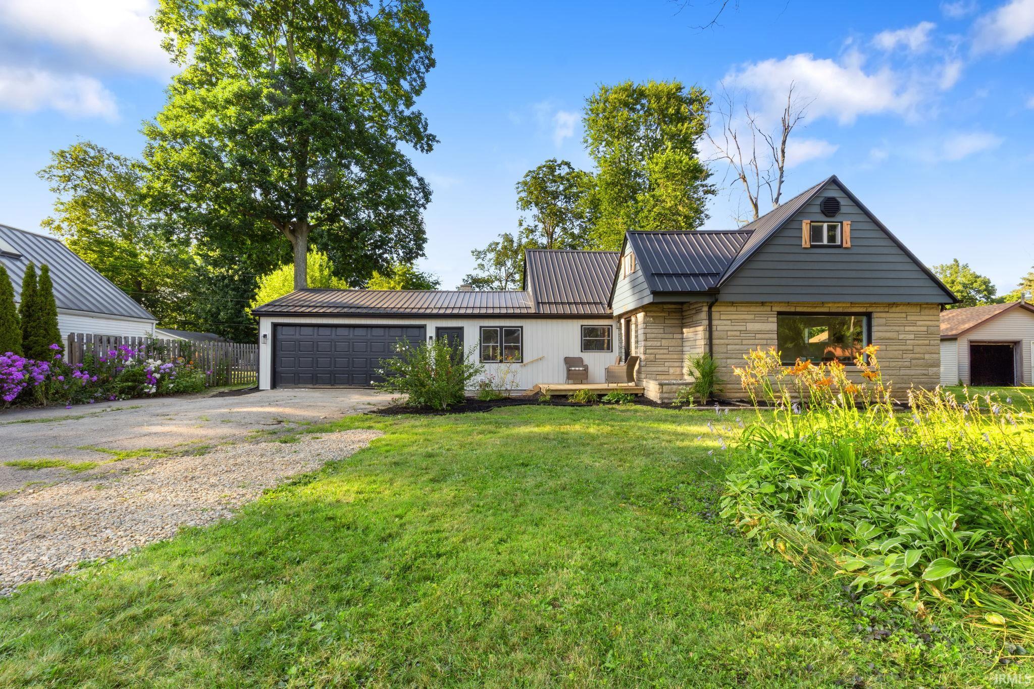 1705 W Clinton Street Goshen IN 46526