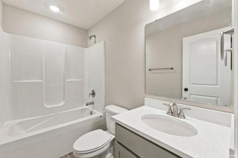 17330 Fett Drive Fort Wayne IN 46748