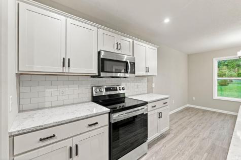 17330 Fett Drive Fort Wayne IN 46748