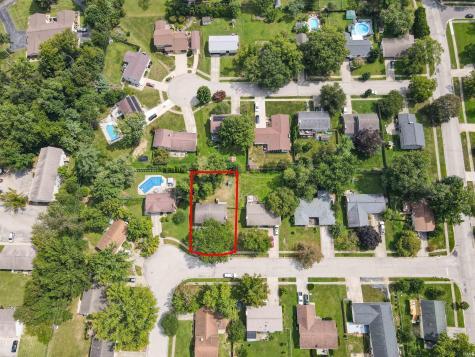 3511 S Wellington Drive Bloomington IN 47401