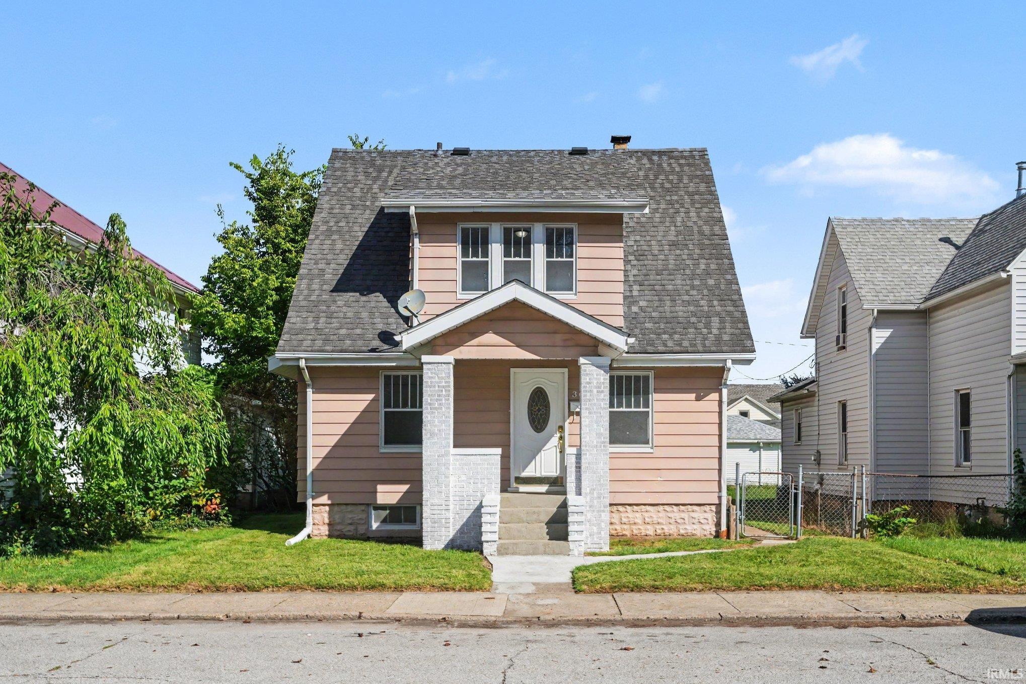 308 E 8th Street Mishawaka IN 46544
