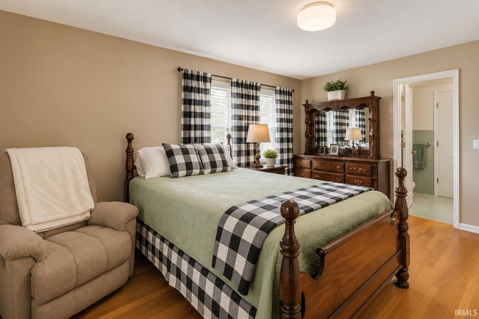 822 Oak Ridge Drive South Bend IN 46617