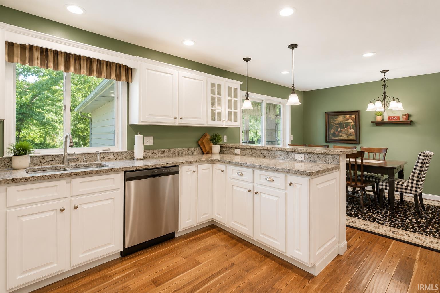 822 Oak Ridge Drive South Bend IN 46617