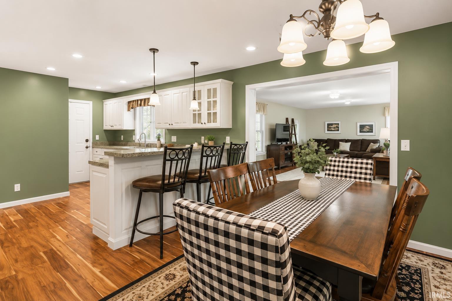 822 Oak Ridge Drive South Bend IN 46617