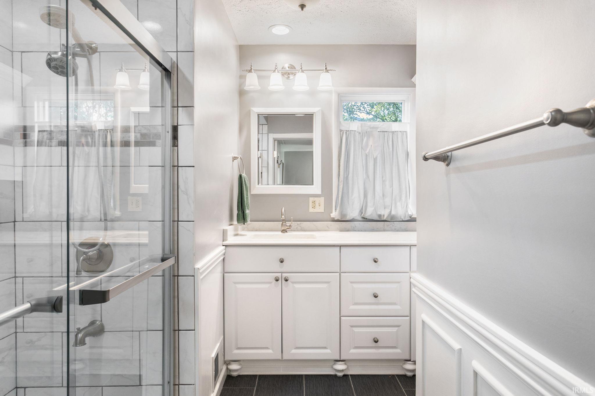 822 Oak Ridge Drive South Bend IN 46617