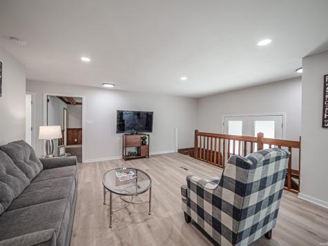 4921 Hoelscher Boulevard Evansville IN 47712