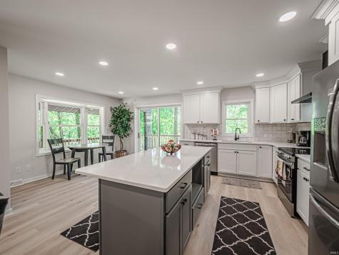4921 Hoelscher Boulevard Evansville IN 47712