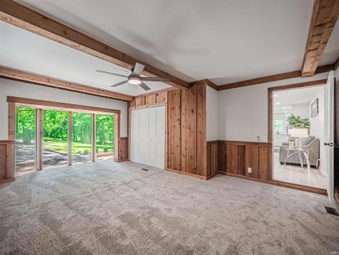 4921 Hoelscher Boulevard Evansville IN 47712
