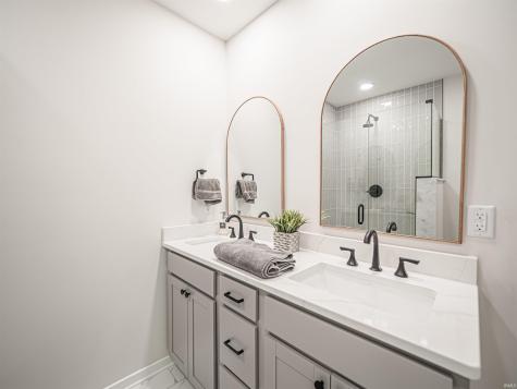 4921 Hoelscher Boulevard Evansville IN 47712