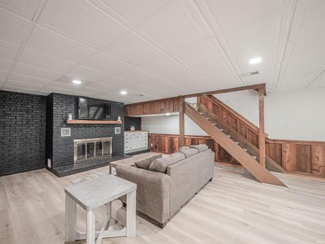 4921 Hoelscher Boulevard Evansville IN 47712