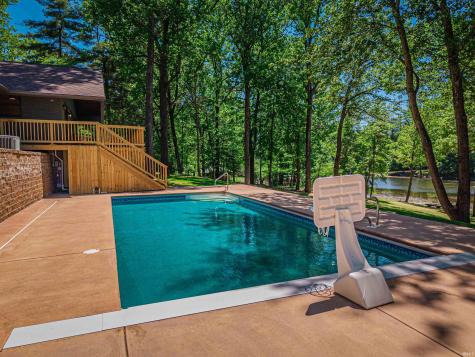 4921 Hoelscher Boulevard Evansville IN 47712