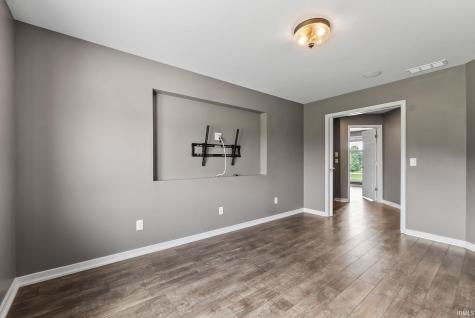 14277 Aboite Road Roanoke IN 46783