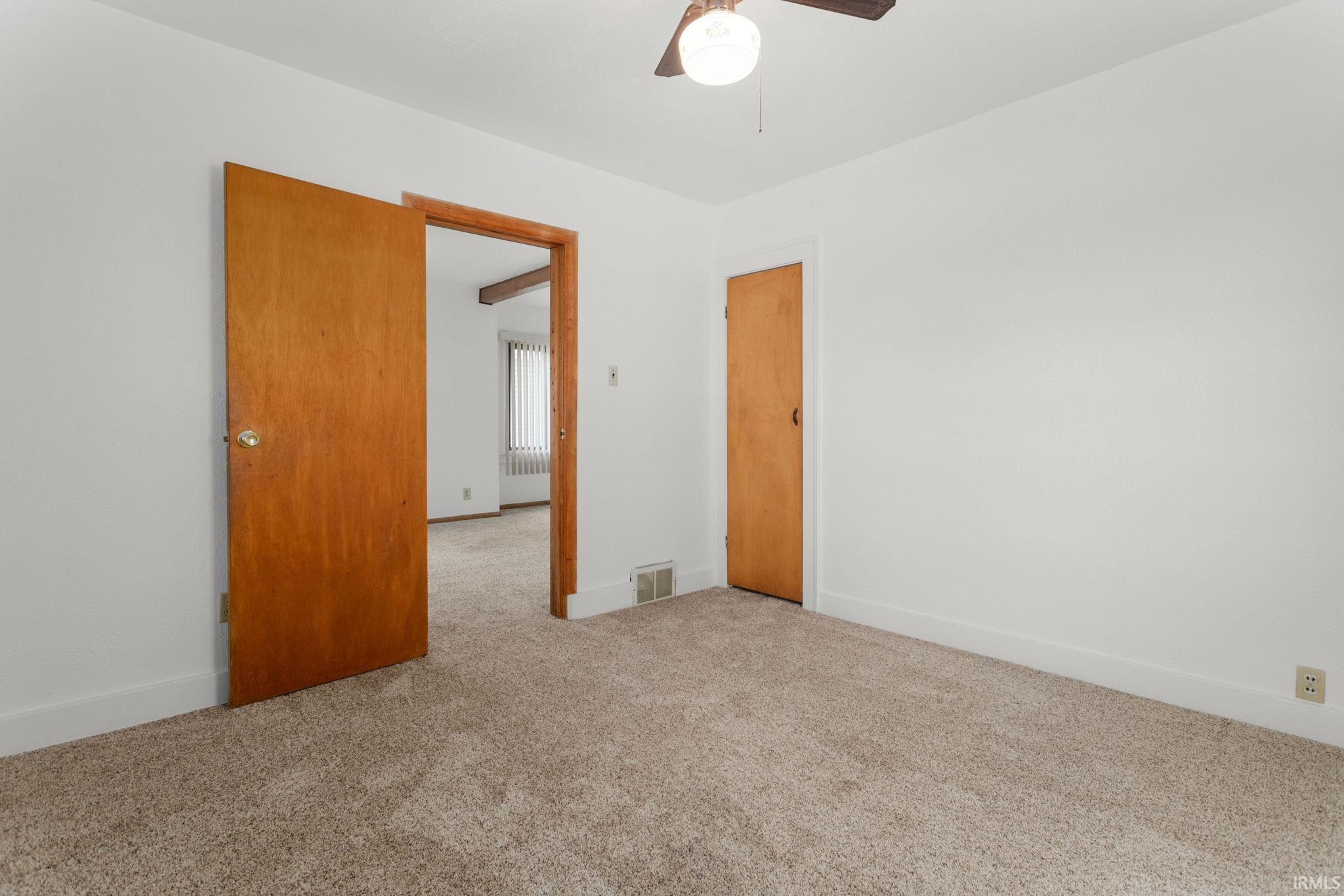 1104 W 8th Street Mishawaka IN 46544