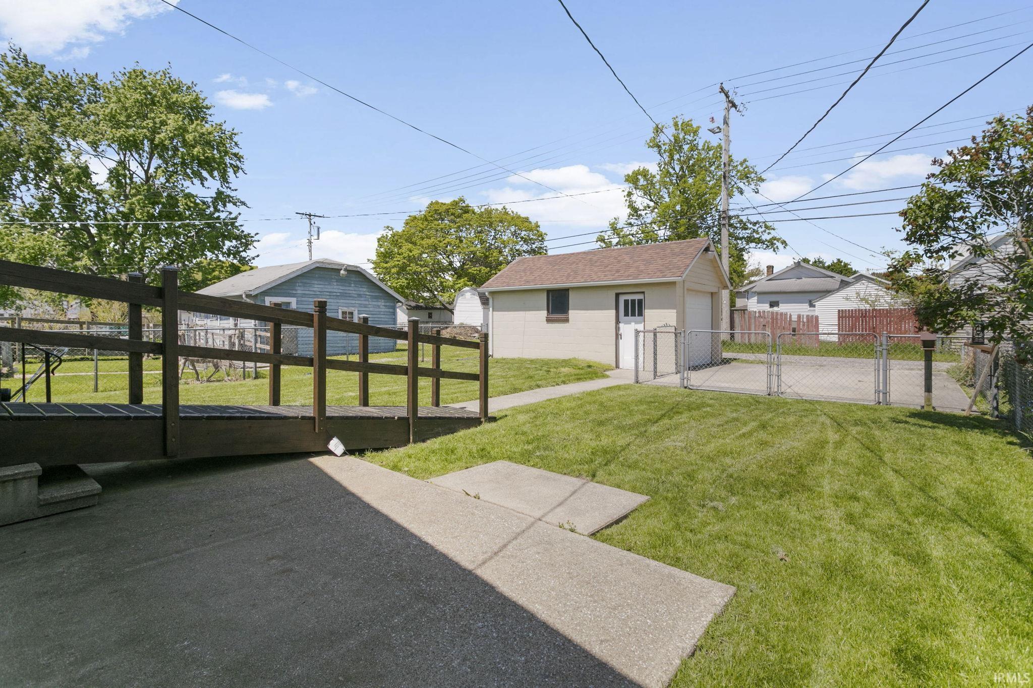 1104 W 8th Street Mishawaka IN 46544