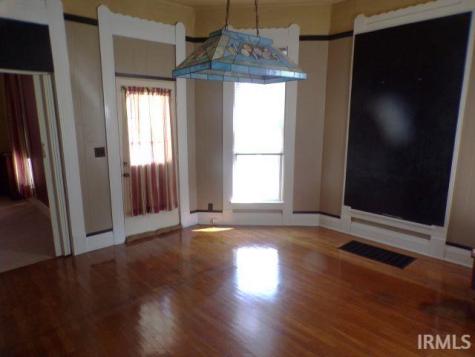 504 S Walnut Street Hartford City IN 47348