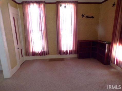504 S Walnut Street Hartford City IN 47348