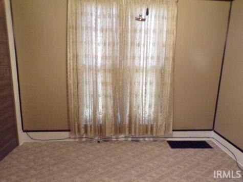 504 S Walnut Street Hartford City IN 47348