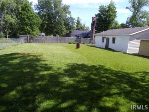 504 S Walnut Street Hartford City IN 47348