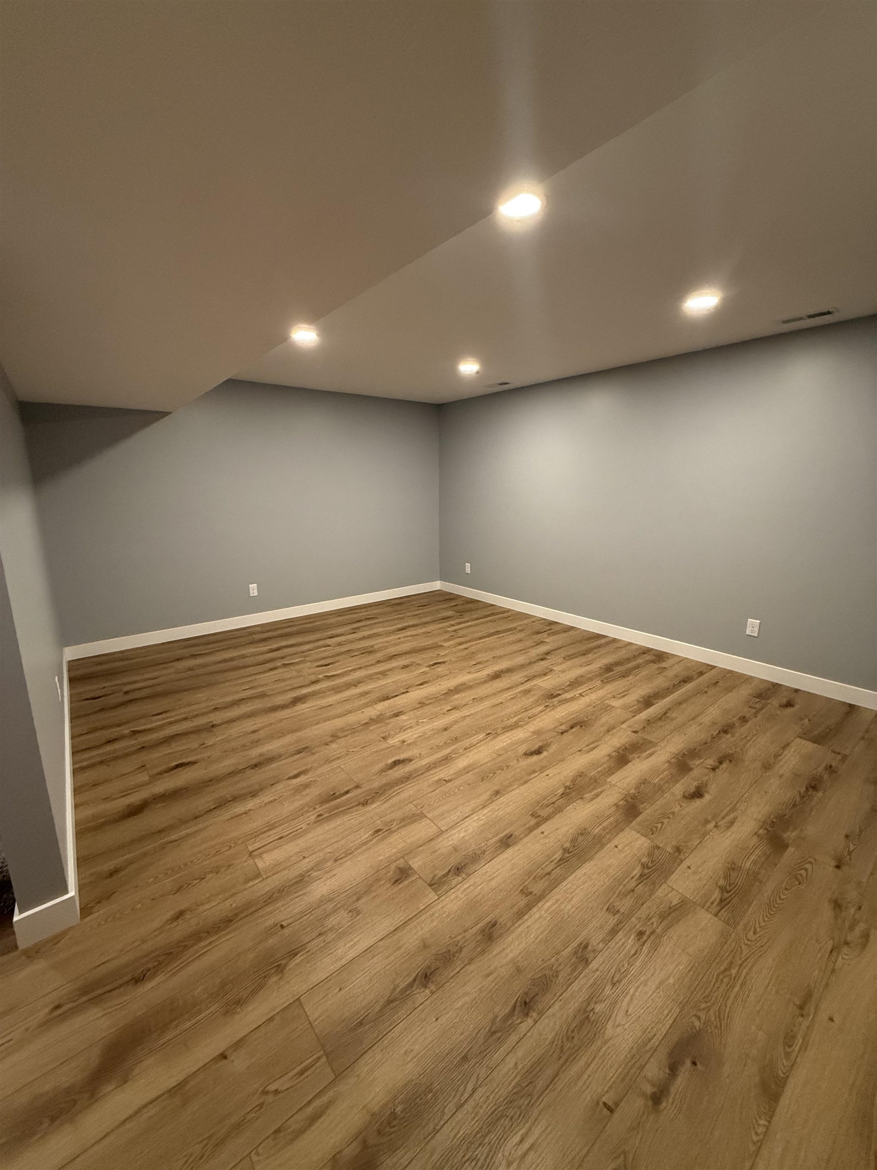 652 Bungalow Drive Nappanee IN 46550