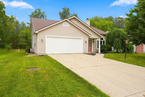 7718 Currie Hill Court Fort Wayne IN 46804