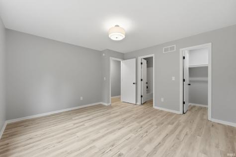 7718 Currie Hill Court Fort Wayne IN 46804