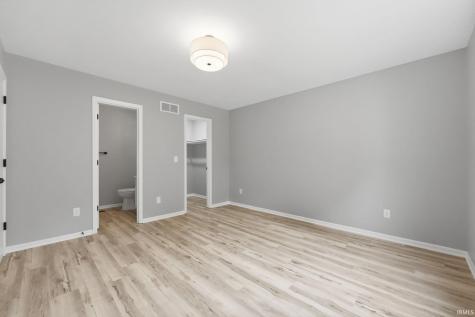 7718 Currie Hill Court Fort Wayne IN 46804