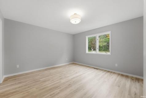 7718 Currie Hill Court Fort Wayne IN 46804