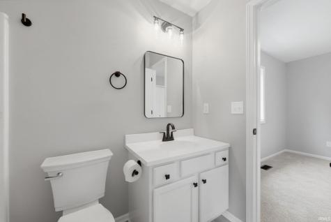 7718 Currie Hill Court Fort Wayne IN 46804