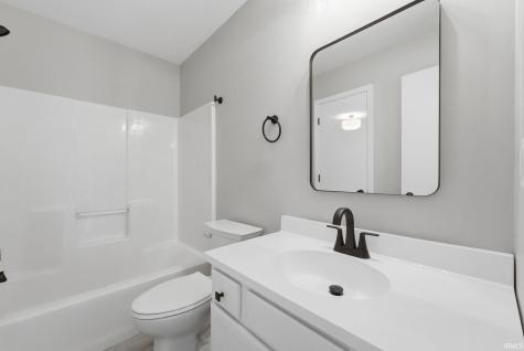 7718 Currie Hill Court Fort Wayne IN 46804