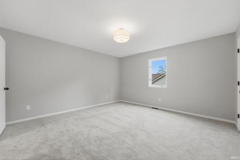 7718 Currie Hill Court Fort Wayne IN 46804