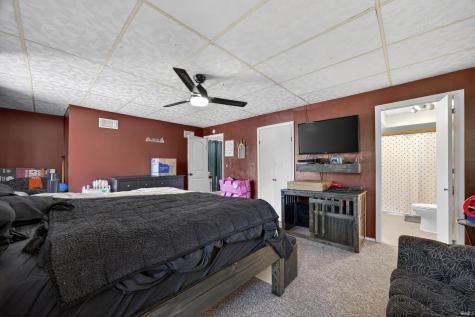1708 K Street Bedford IN 47421