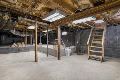1708 K Street Bedford IN 47421