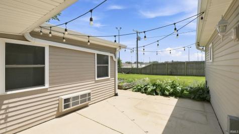 10012 Hosler Road Leo IN 46765