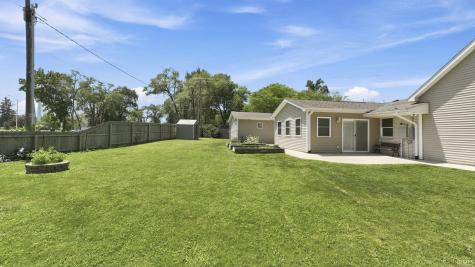 10012 Hosler Road Leo IN 46765