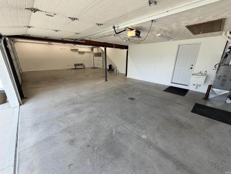 10012 Hosler Road Leo IN 46765