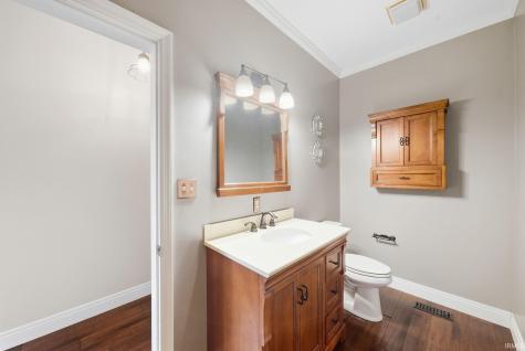 201 W 1st Street Warren IN 46792